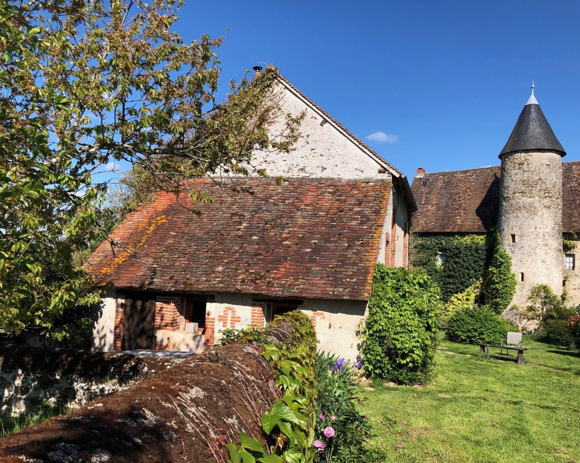 Chateau Mareuil Brigueil-le-Chantre Экстерьер фото